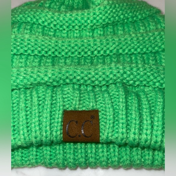 CC beanie - Picture 3 of 6
